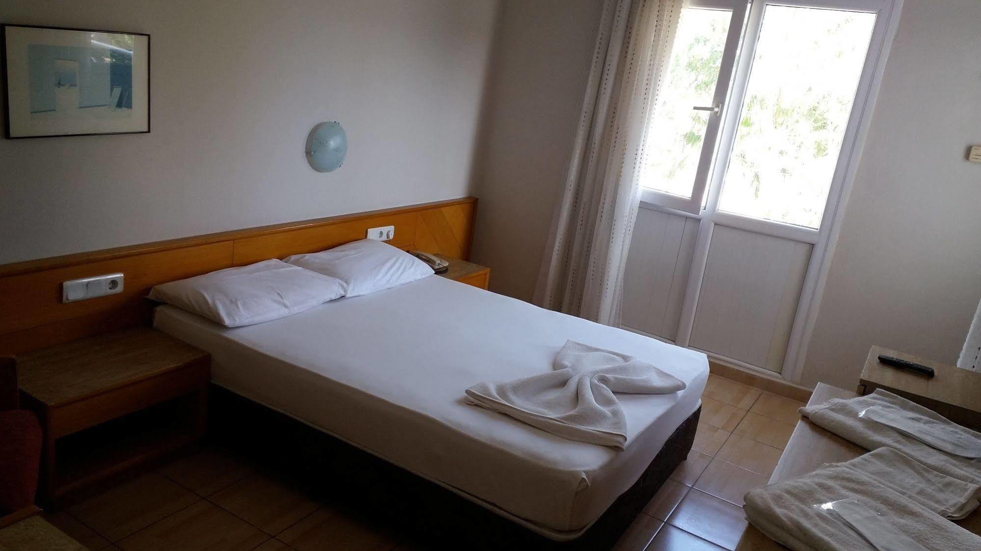 Isinda Hotel 安塔利亚 外观 照片